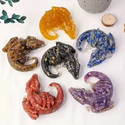 Wholesale Natural Crystal Chips Resin Animal Carvings Lying Dragon Statue Irregular Chips Stone for Gift
