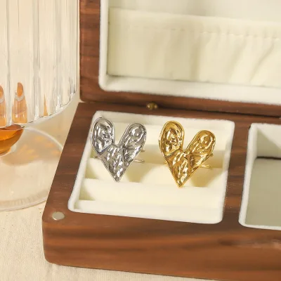 New Arrival Fashion Trendy Lava Love Heart Ring for Unisex