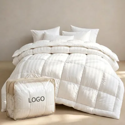 Custom logo Soft  Microfiber  Winter Summer Hotel Grade Comforter Bedding  Duvet Quilt Blanket Vacuum Package for Home Hotel