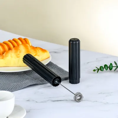 Factory Sale Portable Electric Milk Frother with Stainless Steel 304 Modern Design Lithium Battery for Coffee Milk Cake Baking