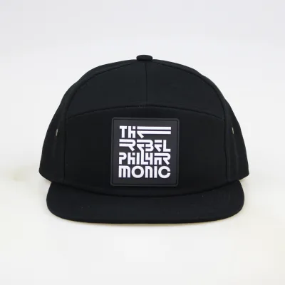 Customized Baseball Cap in Bulk 7 Panel Golf Caps with Pvc logo Waterproof Perfomance Custom Blank Golf Hats