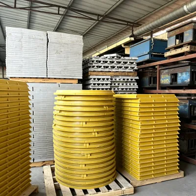 Modern Outdoor Polymer Resin Sewer Cover Plastic Rectangle Manhole Cover for Garage Driveway