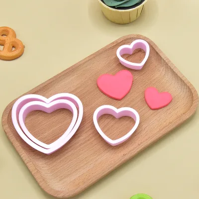 4 Pcs Plastic love Shape Cookie Cutter Fondant Decoration Cookie Molds Valentine's Day Baking Tools