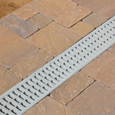 High Flow Resin Drain Channel for Parking Lots 10-Year Warranty Hydraulic Design Made of FRP & Plastic