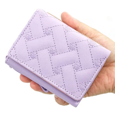 Fashionable Trifold Quilted Heart PU Leather Wristlet Id Card Mini Short Purse Women's Wallets for Girls with Handles Fashion