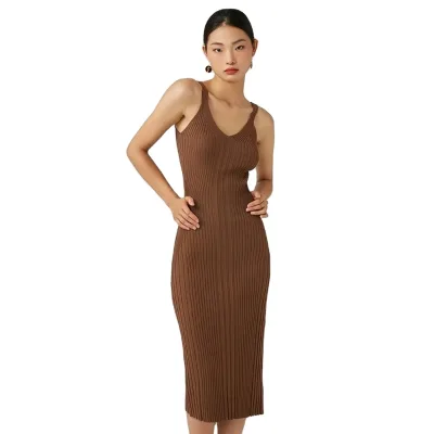 Autumn Casual Bodycon Dress for Women High Quality Sleeveless Sloping Shoulder Knitted Dress Elegant Simple Style Solid Pattern