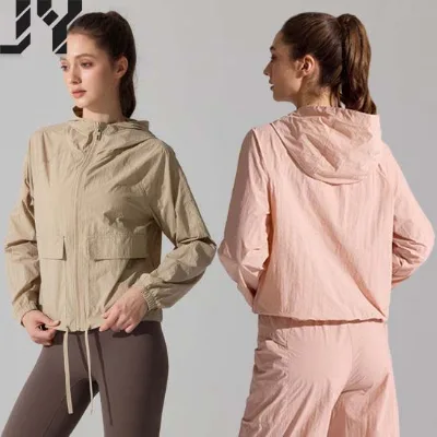 Outdoor Windproof Hiking Jacket Stylish Casual Yoga Wear Lightweight Sun Protection Hooded Top Relaxed-Fit Sports Jacket