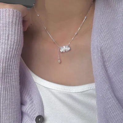New Suitable for People With a Simple and Cute Style, This Casual and Versatile Small Pendant Bead