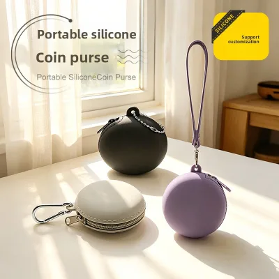 Simple Open Silicone Storage Bag for Earphones Coin Purse & Key Accessories-Mini Outdoor Hanging Key Holder with Stowable Design