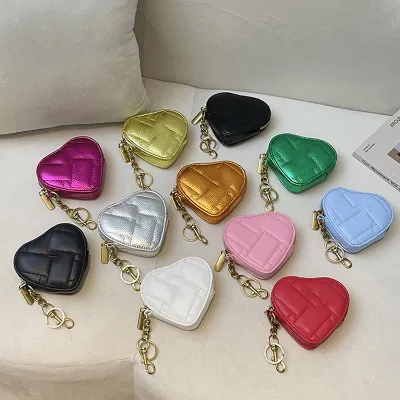 Hot Selling Metallic Quilted Heart Mini Coin Purse Viral Cute Keychain Earphone Lipstick Bag for Daily Backpack Decor Gift