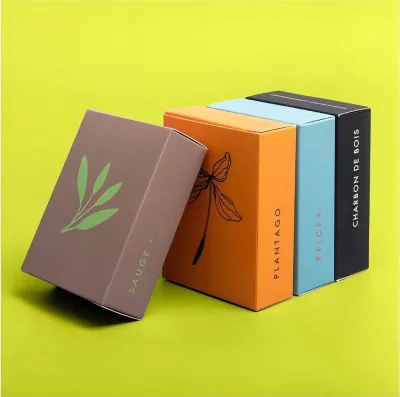 Small White Eco-friendly Recyclable Folding Carton Box with Matt Lamination Custom Packaging for Skin Care Serum and Cosmetic