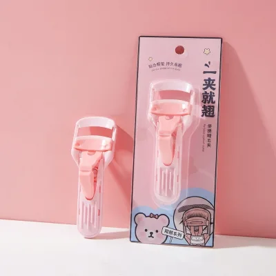 LMLTOP Sweet Bear Series Manual Eyelash Curler Pink Plastic Lash Curler Wide Fit Eye Shape Natural Sunflower Lashes Makeup Tool
