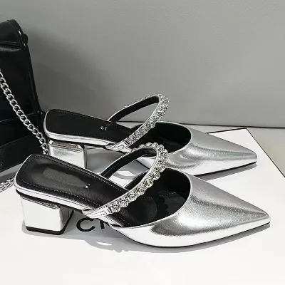 French Fairy Style Women's Half Slip-On Slippers Pointed Toe Low Heel with Rhinestone Fashionable Nude Color Baby Sandals Shoes