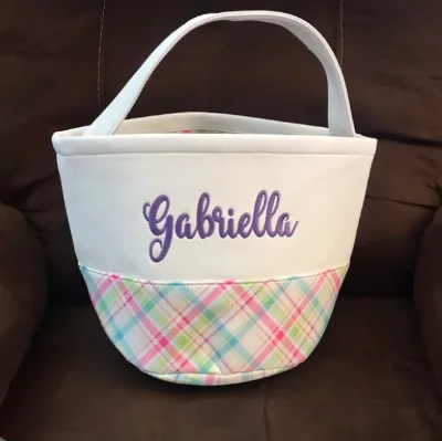 Wholesale Name Embroidered Canvas Plaid Easter Baskets Personalized Basket for Easter Tartan Easter Bucket