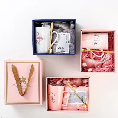 Wholesale Luxury Bath Ball Gift Set for Women Includes Towel Mugs for Weddings Mother's Day Christmas Back to School New Year