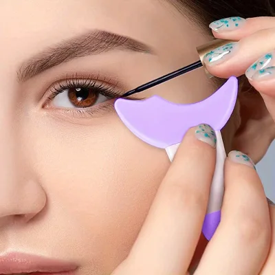 Multifunctional Makeup Stencil Silicone Eyeliner Mascara Shield Eyelash Applicators Aid Tool for Women