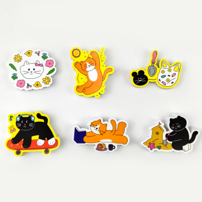Cheap Merry Christmas Stickers Custom Printed Adhesive Paper Cartoon Logo Roll Label