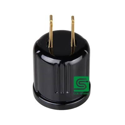 Black Plastic Light Plug with High-Quality Copper Bulb Socket E27