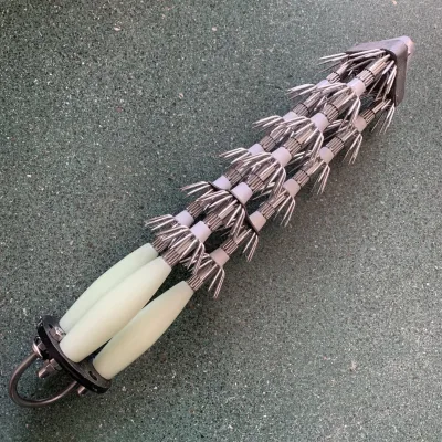 Giant Glow Luminous Steel Alloy Sea Fishing Squid Jig with Stainless Steel Hook for Saltwater Squid Tackle