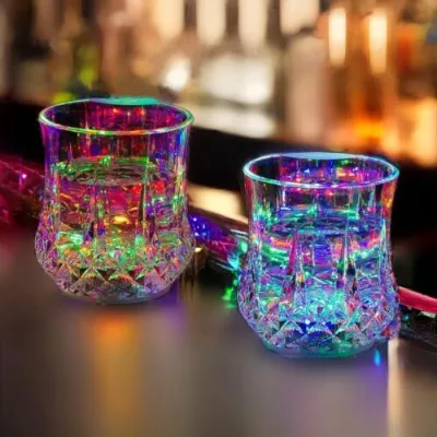 Glass Light up Drinking Shot Cups Liquid Activated Color Changing LED 7oz Led Flashing Shot Cup for Bar