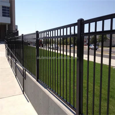 Customized Outdoor Eco-friendly Easy Install Durable Metal Aluminum Flat Top Fence Panel