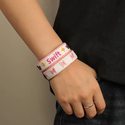 Bohemian Creative Friendship Bracelet Bangle Lucky Open Bangle Rose and Flower Shaped Woven Bracelets Wholesale