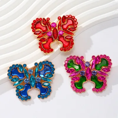Retro Fashion Butterfly Brooch Wholesale European and American Elegant Diamond Brooch