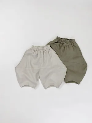 Summer Children Unisex Solid Color Lightweight Breathable 3/4 Length Banana Leg Baby Shorts