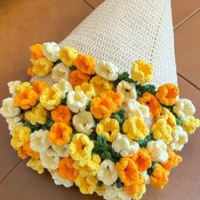 Wholesale Handmade Crochet Blankets with Elegant Rose Patterns for Home Use