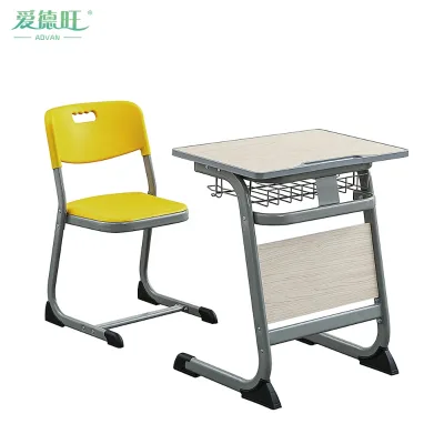 Factory Customiazable Wave Handle Plastic Sled Chair Wood Grain Desk With Wire Book Basket Single Student Desk and Chair Set