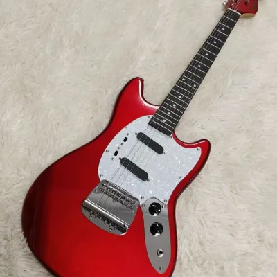 High-end Red Mustang Electric Guitar with Basswood Solid Body Maple Neck Higloss Finish 6 Strings Sophisticated Stylish