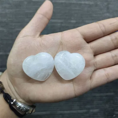 Wholesale Natural 30mm Carved love Heart Stone Clear Quartz Crystal Heart Stone for Buyer