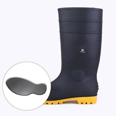 CE Certificate Black Surface Yellow Bottom Design Anti-Smashing High Cut Rain Safety Boots