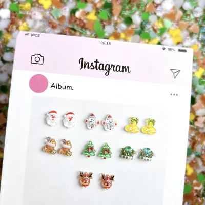 CHENXI Christmas Nail Kawaii Resin Charms 3D Flatback Snowman Snowflake Bell Resin Accessory Xmas Ornaments