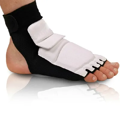 Custom Logo Fighting Foot Guard Kickboxing Training Gear Taekwondo Foot Protector PU Leather+EVA Sweat-absorbing Breathable