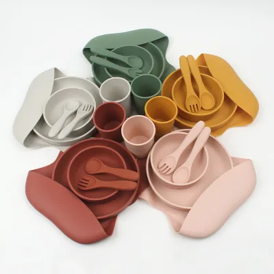BPA Free Food Grade Set of 4 Silicone Baby Feeding Set