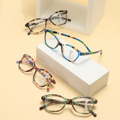 New Fashionable Elegant Striped Anti Blue Light Presbyopia Glasses Multi Focus Men Women Reading Glasses
