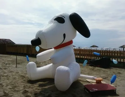 White Inflatable Cartoon snoopy Outdoor Decoration Cartoon Inflatable Dog snoopy for Sale