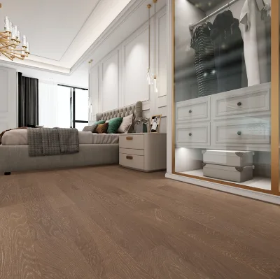 Multilayer Engineered Oak Flooring - Water-Resistant, Easy to Clean for Apartments & Commercial Spaces