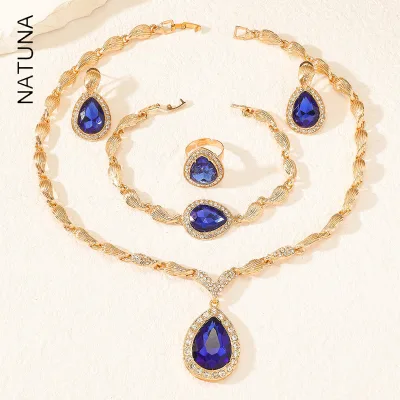 High Quality 18k Gold Plated Fine Zircon 4Pcs Diamond Crystal Pendant Designer Earrings Necklace Jewelry Set