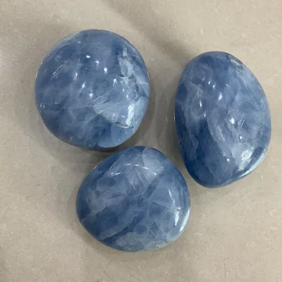 Polished Celestite Crystal Palm Healing Stones Natural Blue Celestite Crystal Stones for Healing