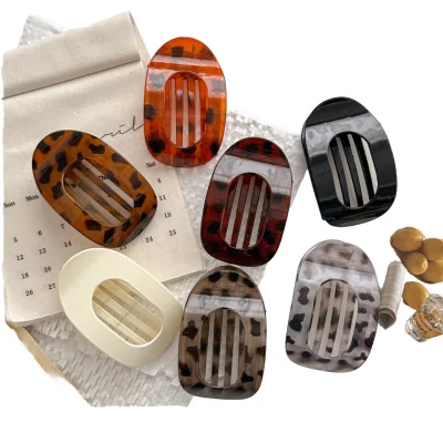 Female Flat Duckbill Hairpin for Updo Plastic Hairpin to Secure Arc-Shaped Ponytail Style at the Back of the Head