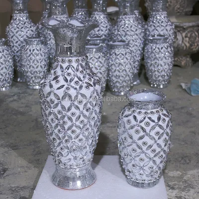 Tabletop Decoration Pieces Custom Transparent Resin Vase