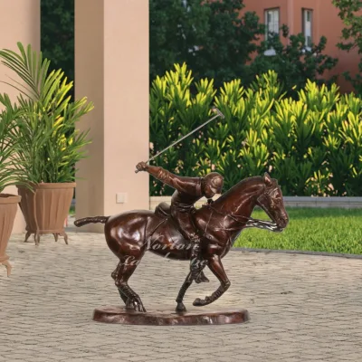 Bronze Equestrian Statue Durable Metal Crafts Sculpture