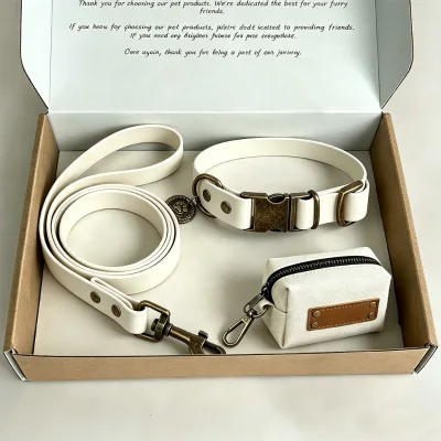 2026 Custom Logo Pet Supplies Personalized Luxury Wholesale New Design No Pull Cat Dog Pet Leather Collar Set