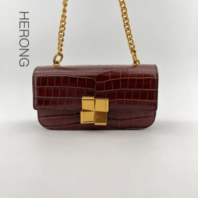 Designer Lady Handbags with Leather Lining Embroidery Chains Decoration