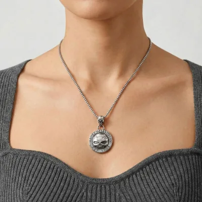 Hot-selling European American Hip-hop Style Personalized Vintage Skull Design Versatile Trendy Punk-inspired Pendant Necklace