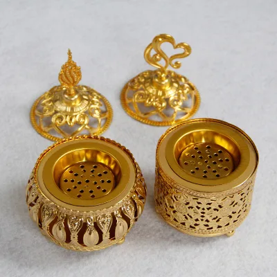 Wholesale Private Label Antique Home Metal Arabic Golden Incense Burner Classy Style Metal Bakhoor Incense Burner