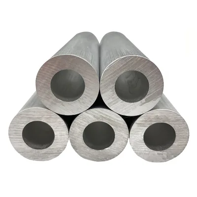 Common Seamless Aluminum Extruded Tubes for Automobile Ship Aerospace-featuring Square Services Including Bending Welding