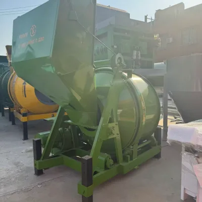 Self Tilting Drum Mixer Stable Operation Cement Mixing Equipment for Building Projects